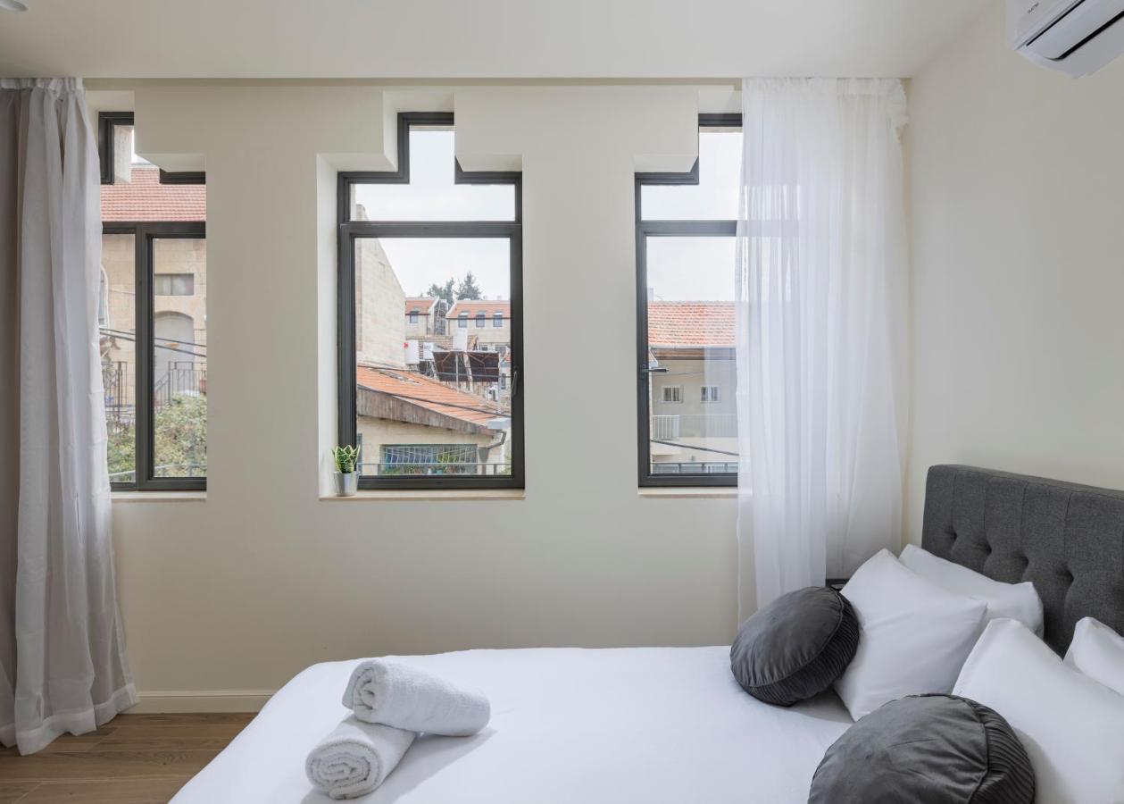 The Pearl Of Nachlaot Apartments Jerusalem Eksteriør billede