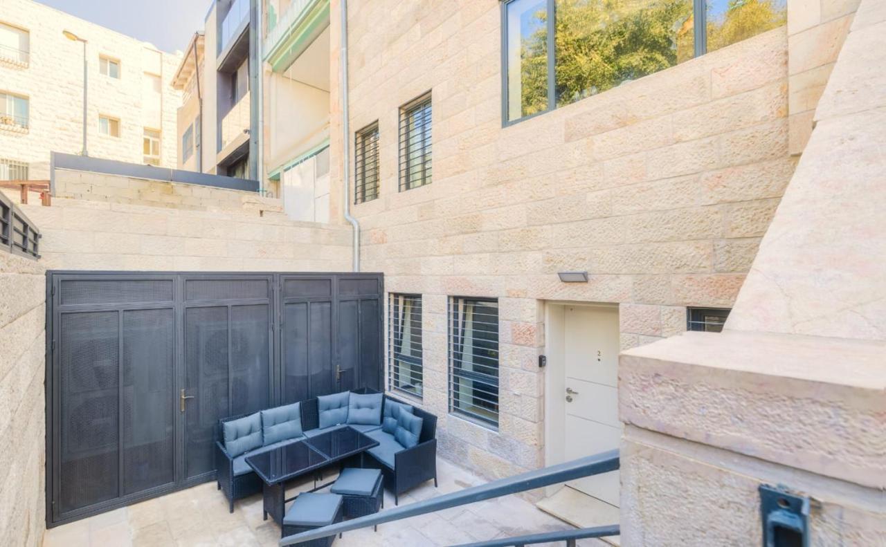 The Pearl Of Nachlaot Apartments Jerusalem Eksteriør billede